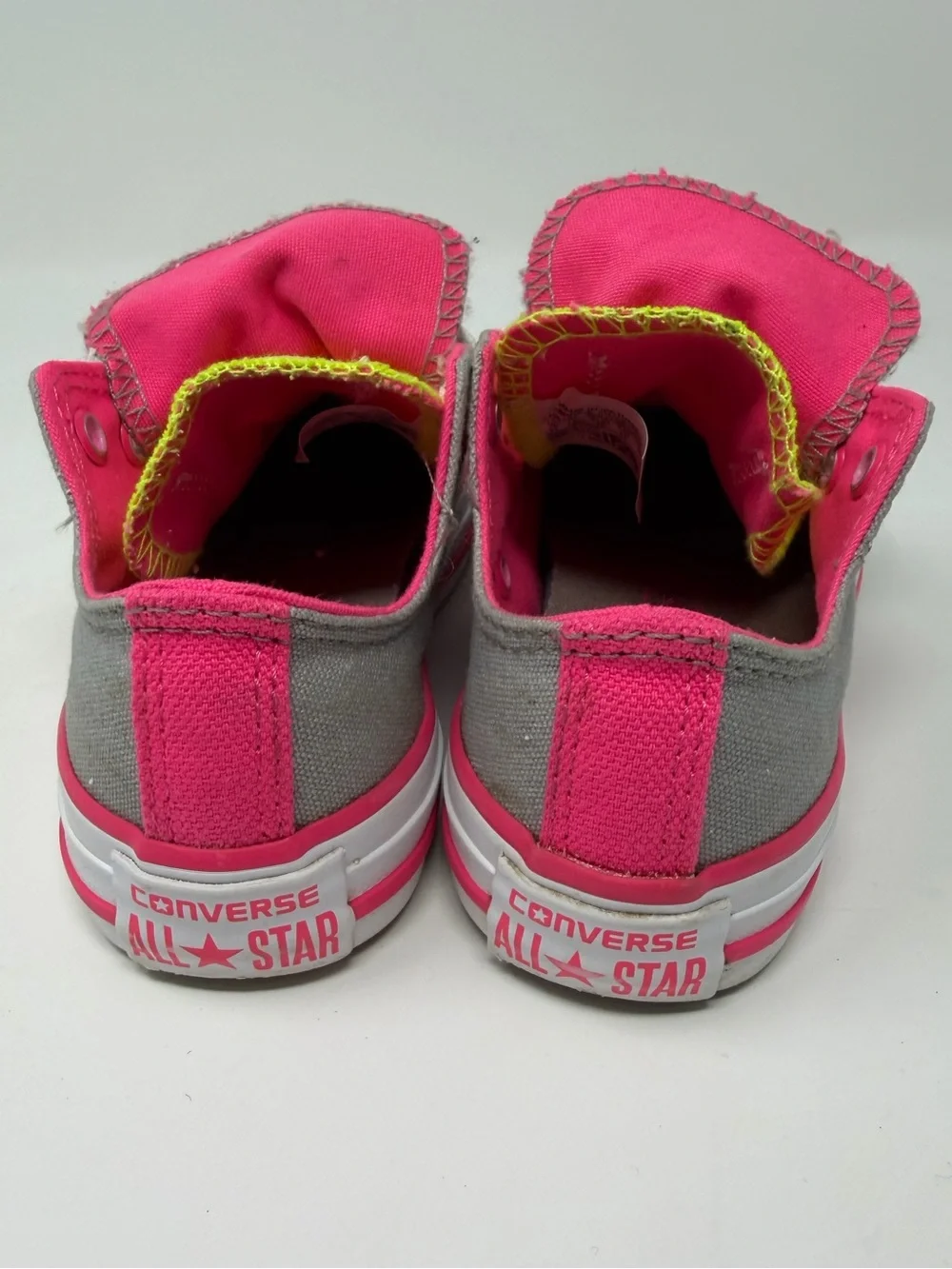 Converse Kids Low-Top Canvas Sneakers in Gray, Hot Pink & Neon Yellow Sz. 11